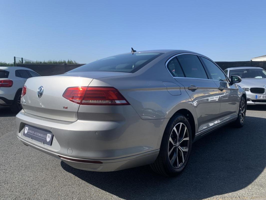 Volkswagen Passat - 1.6 TDI BlueMotion 120 CH Connect - GARANTIE 6 MOIS
