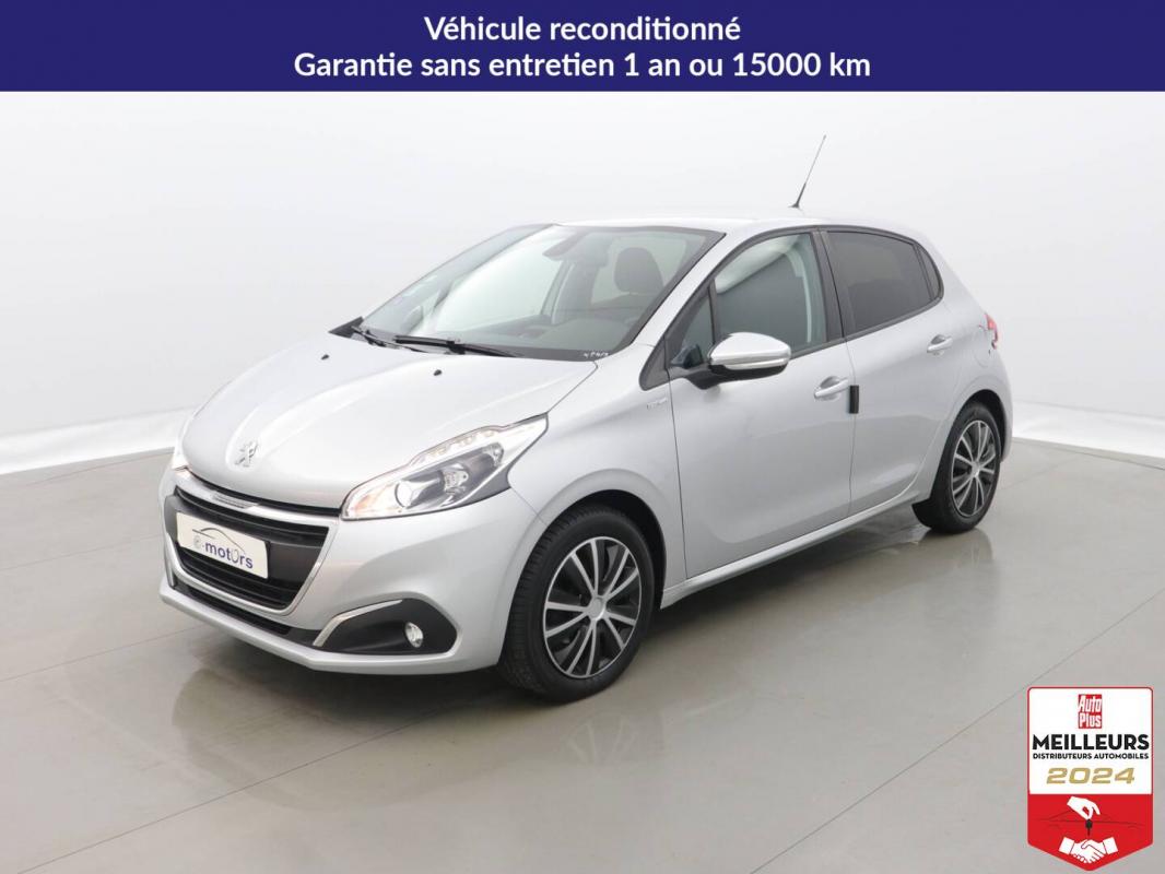 PEUGEOT 208 - 1.2 PURETECH 82 STYLE +GPS (2018)