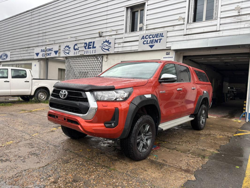 Toyota Hilux - IV 4WD 2.4 D-4D 150 DOUBLE CABINE